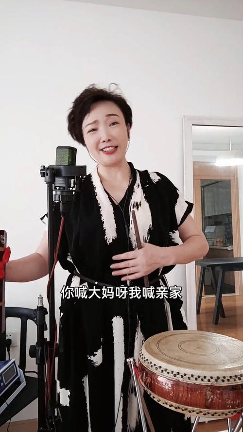 69岁老太打架子鼓,69岁老太打架子鼓的视频